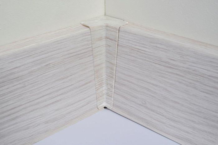 Põrandaliistu sisenurk PVC Patina Maple 22 x 75 mm